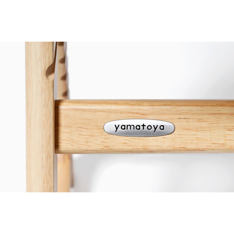 Yamatoya Sukusuku GL High Chair with Table and Guard 4
