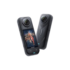 Insta360 X5
