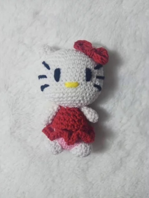 Amigurumi/Boneka Rajut Hello Kitty 2