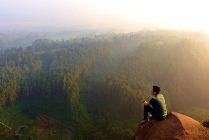 Wisata Tebing Keraton Dan Mengunjungi Taman Hutan Raya 3