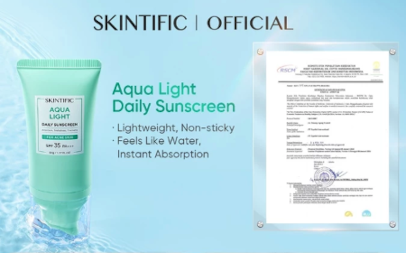 Aqua Light Daily Sunscreen SPF 35 PA+++ 4