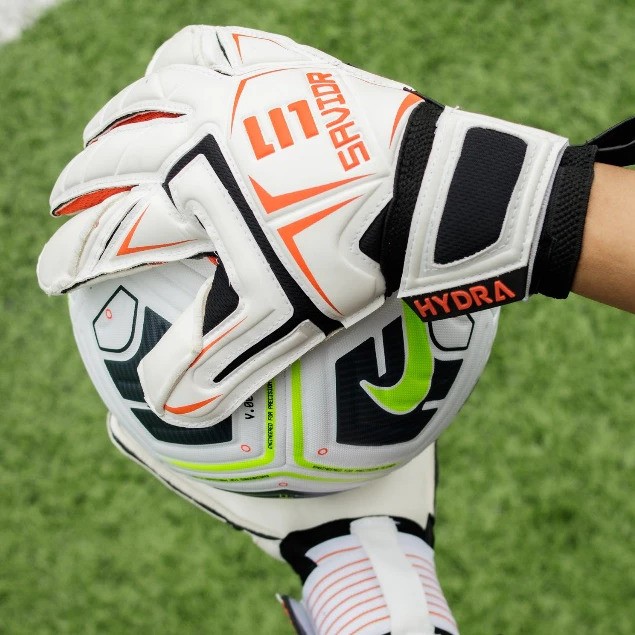Savior Hydra Gloves 4