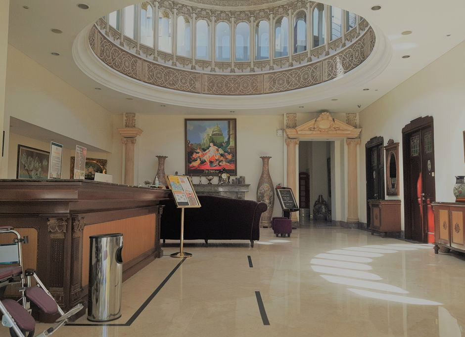 The Palais Dago Hotel 4