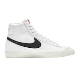 10 Rekomendasi Sepatu Nike Pria Terbaik 2