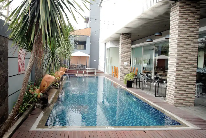 ASTON Lampung City Hotel 3