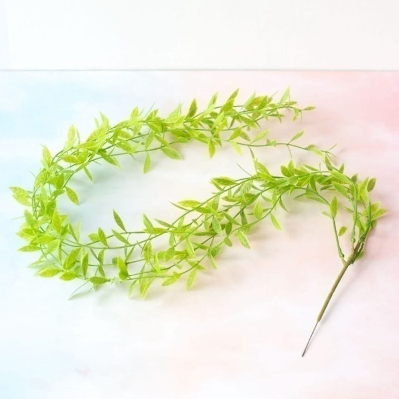 Daun Rambat Artificial Dekorasi Hoya Costa Dinding 2