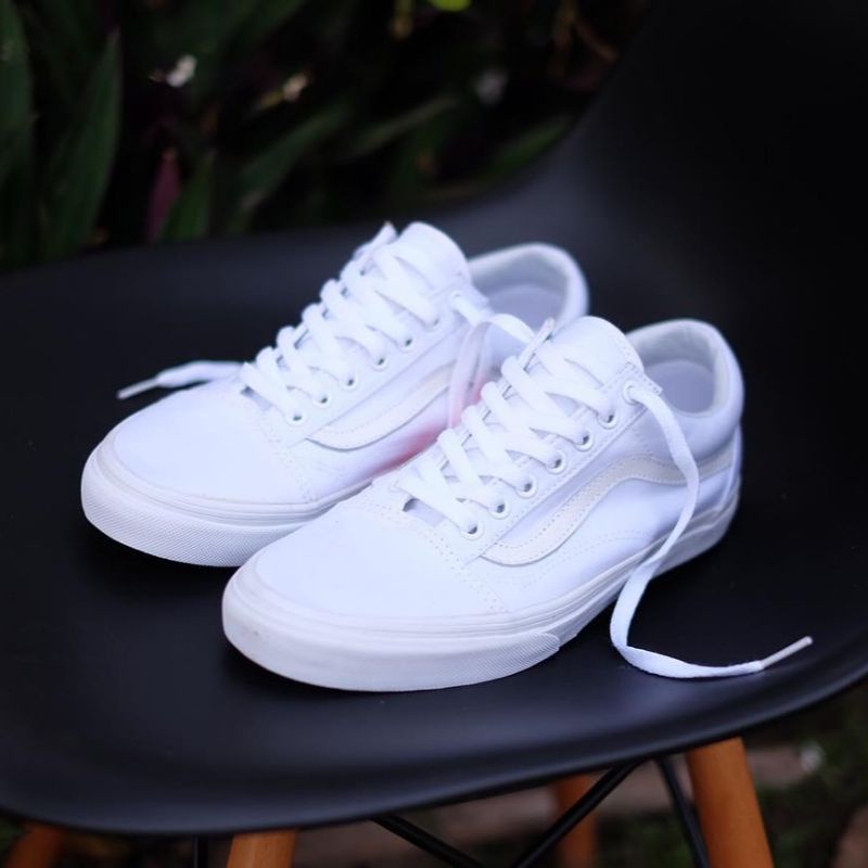 Old Skool Canvas Shoe Full White