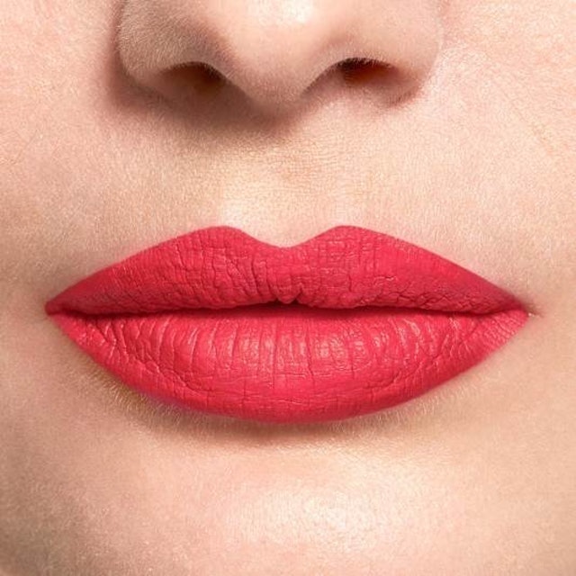 Oriflame Giordani Gold Iconic Lip Elixir SPF 15 5