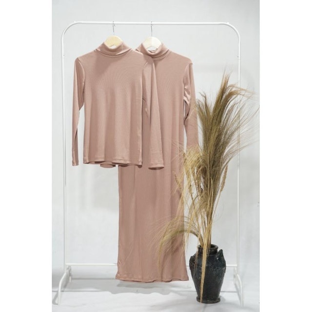  Turtleneck Couple Dress & Top