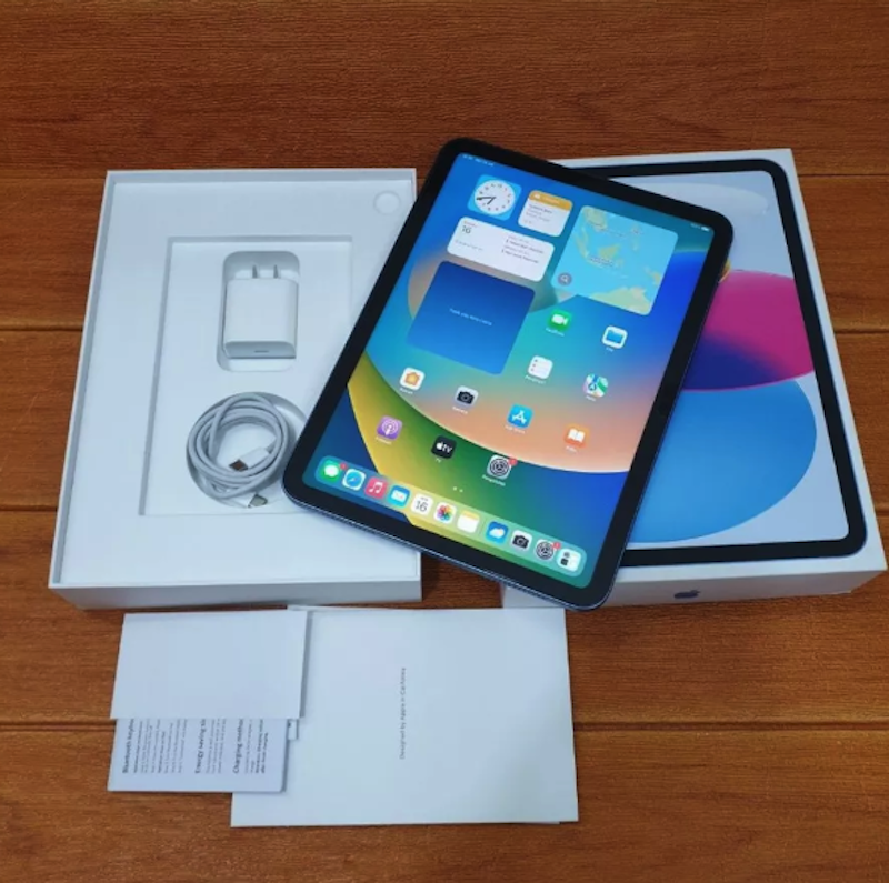 iPad 10th Gen 10.9 Inch 2