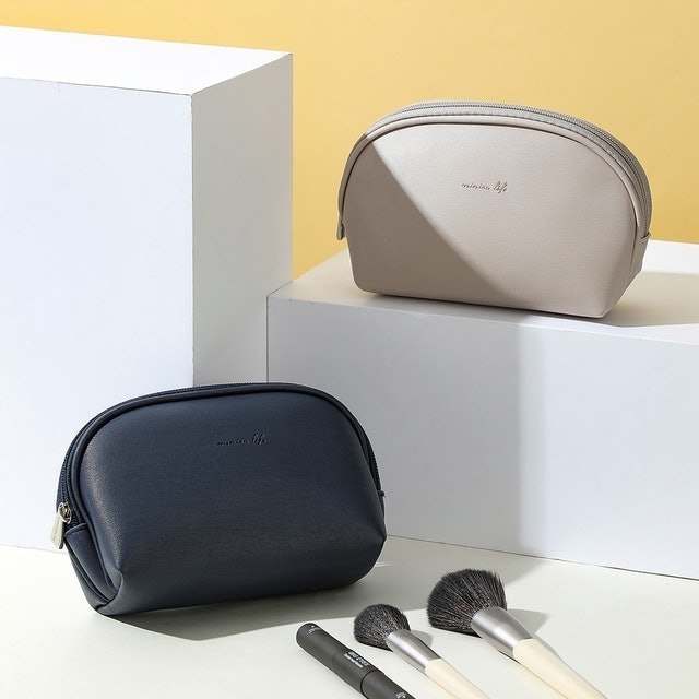 MINISO Simple Shell Shaped Cosmetic Bag