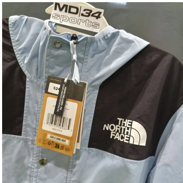 VF Corporation The North Face Men Seasonal 86 Mountain Jacket 