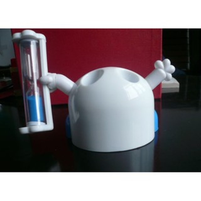  Wadah Sikat Gigi Dengan Hiasan Jam Pasir