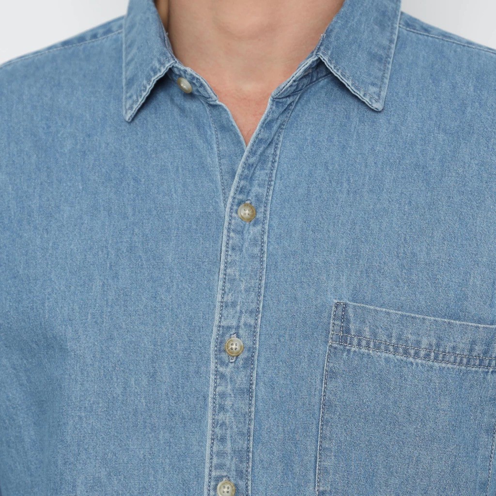 Citra Agung Busana Platini Kemeja Pria Lengan Panjang Katun Denim Biru Muda 76421