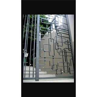 Pintu Garasi Tralis 3