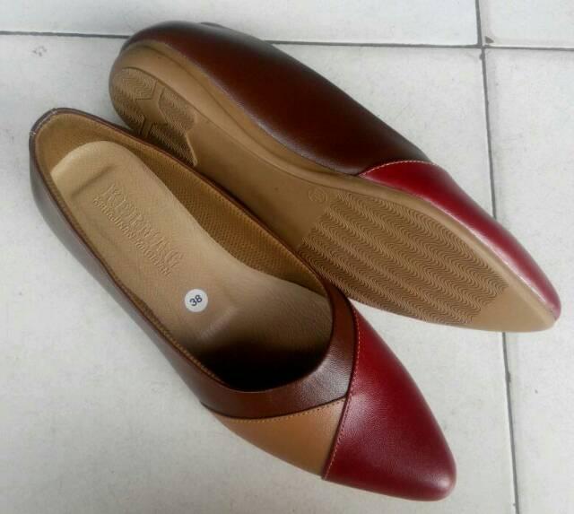 IKK Kulit Magetan Magetan Sepatu Flat Kulit Wanita  KR04