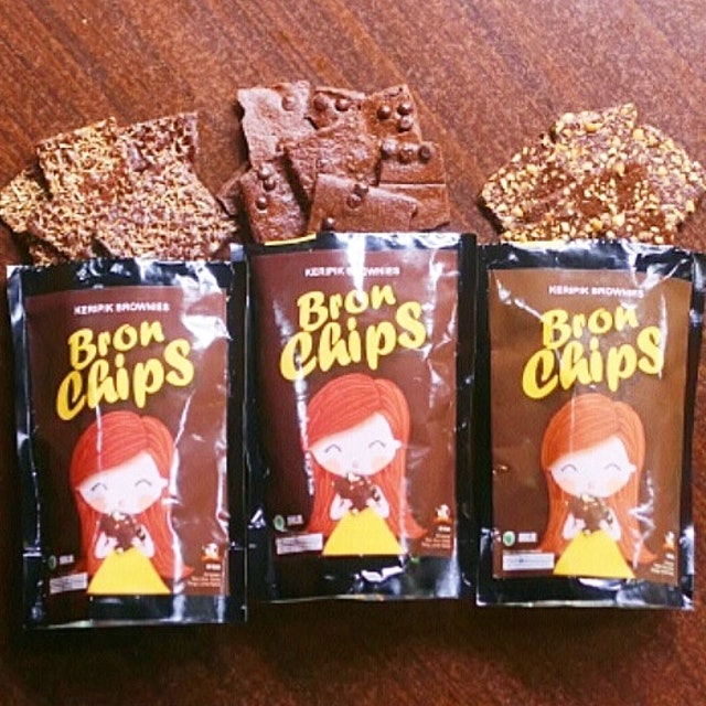 BronChips Keripik Brownies