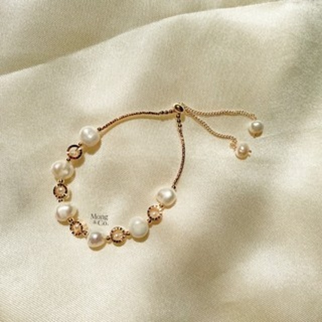 Arjuna Handmade Pearl Bracelet