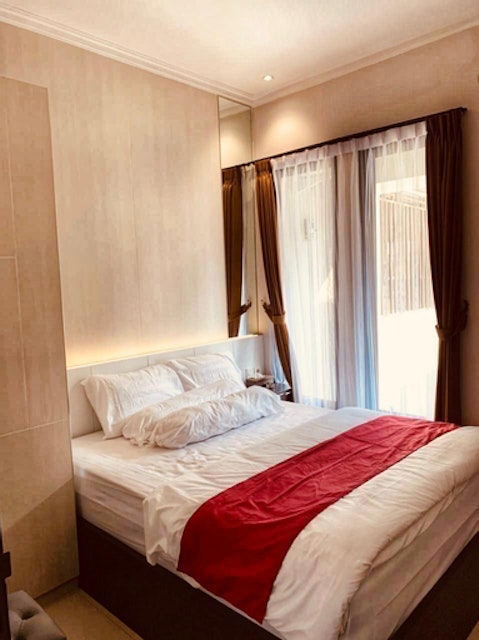 Platinum Setrasari Guest House Bandung with Private Pool 5BR 3