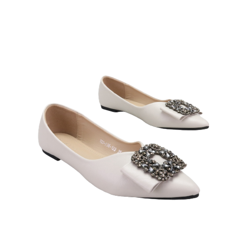 Flat shoes best sale empuk