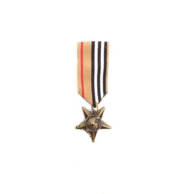 Ribbon Flag Enamel Brooch 4
