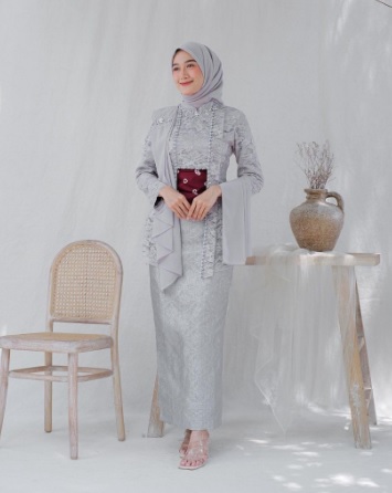 Laksmi Kebaya Kutubaru