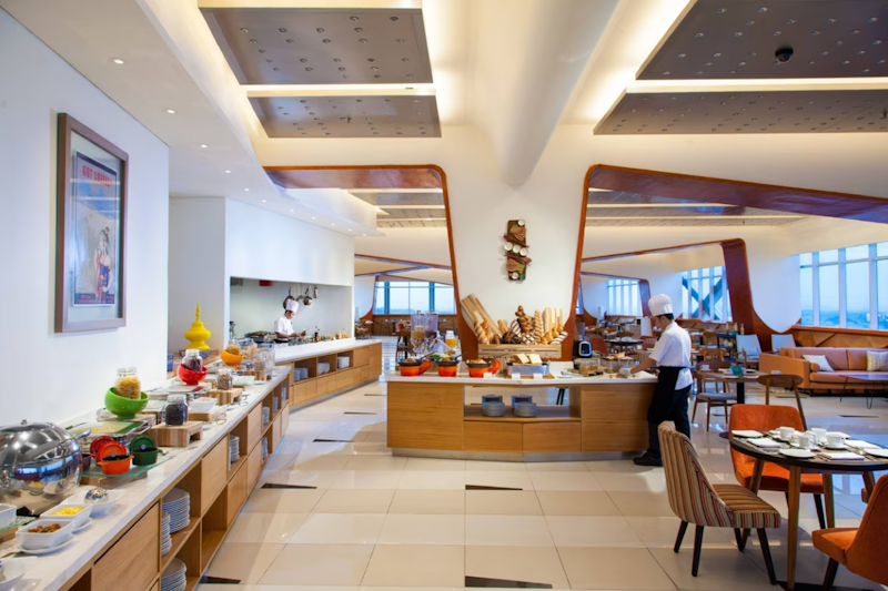 Fairfield by Marriott Surabaya 2