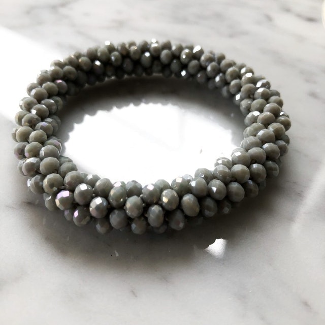 Lolliestory Pearl Ikat Rambut Wanita