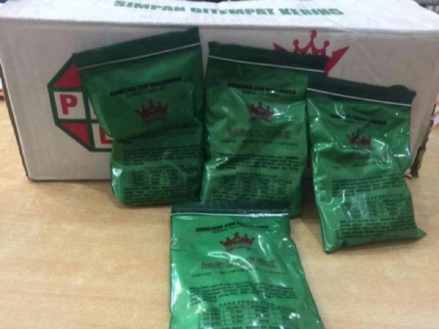  WallPac Adhesive for Wallpaper