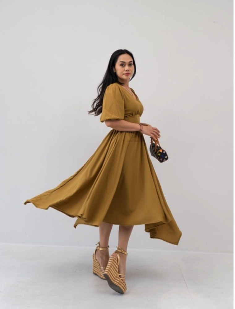  Gelsey Rooms Dalmi Basic Dress