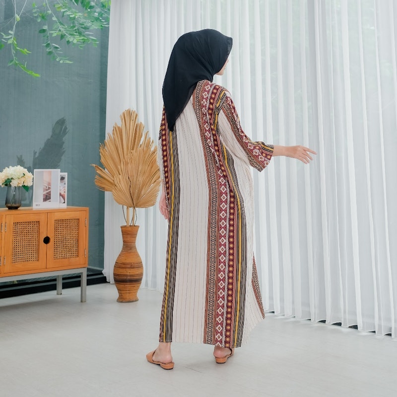 Shebia Daster Motif Salur Lengan 3/4 3