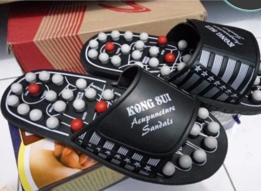  Kongsui Sandal Refleksi Akupuntur Magnetic