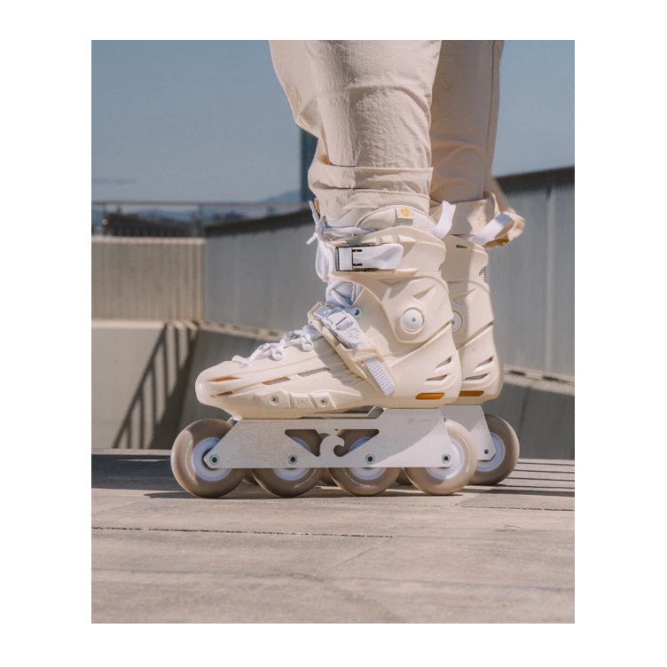 Flying Eagle Flying Eagle Inline Skate F4 Raven