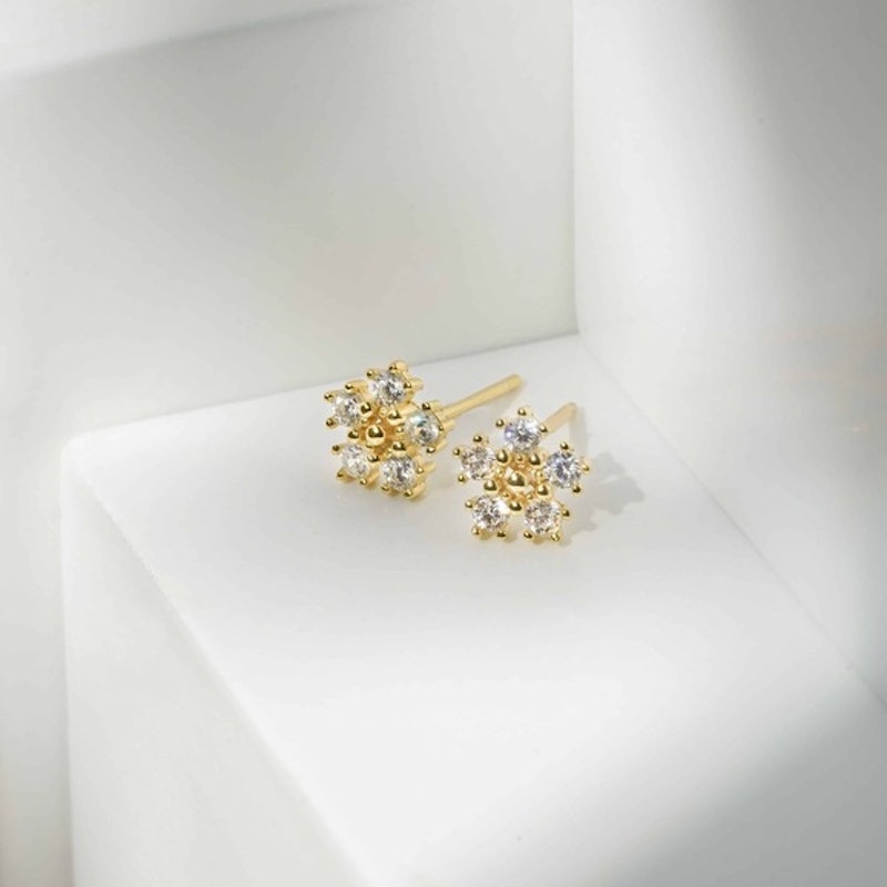 Flower Earring 1