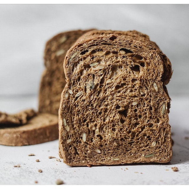 Wijaya Raya Nude Bake Vegan Low GI Multiseed Loaf