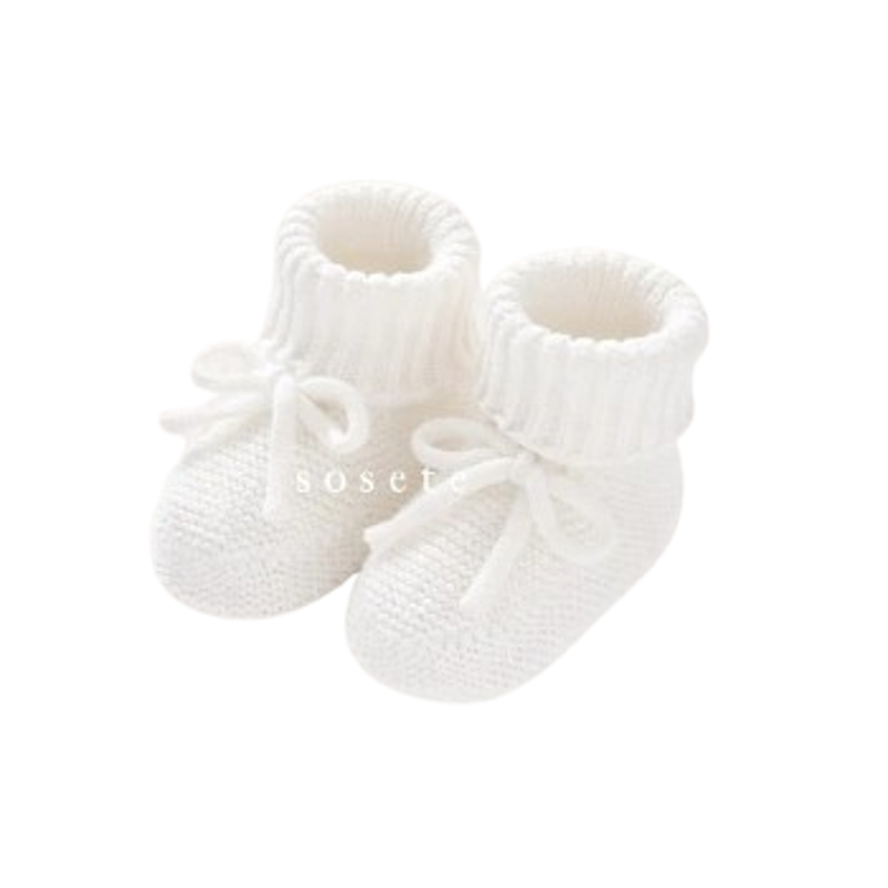 Little Sosete Classic Crochet Shoes 1