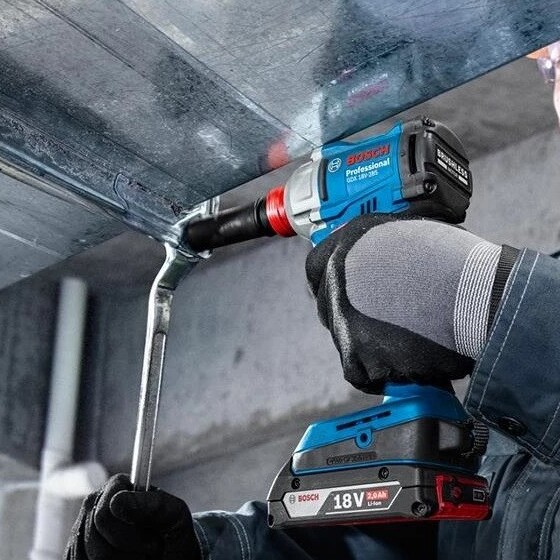 Robert Bosch Bosch Brushless Impact Driver & Wrench GDX 18V-285