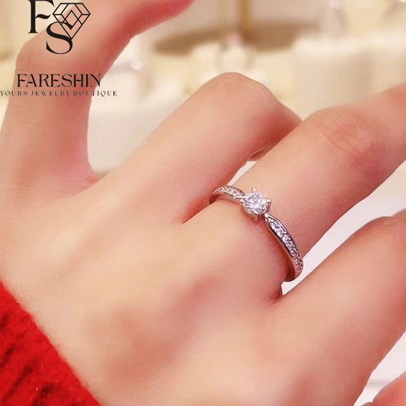  Fareshin Starry Dream 0.3 Carat Moissanite Ring