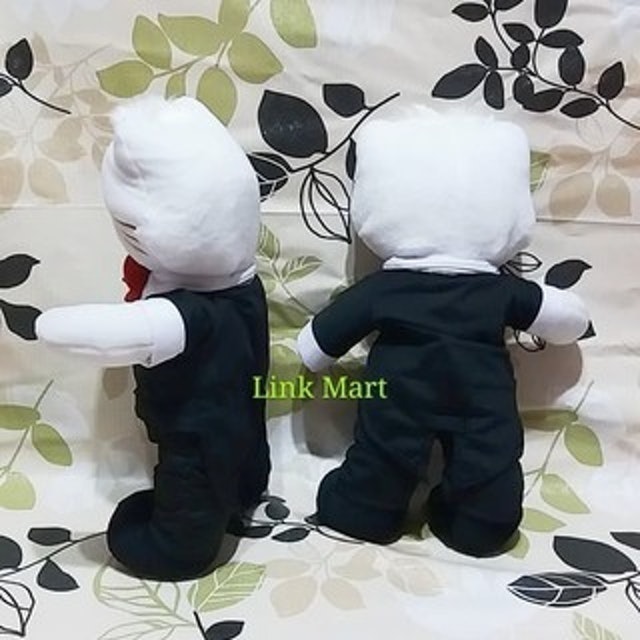 Boneka Couple Besar Hello Kitty Wedding Dress 3