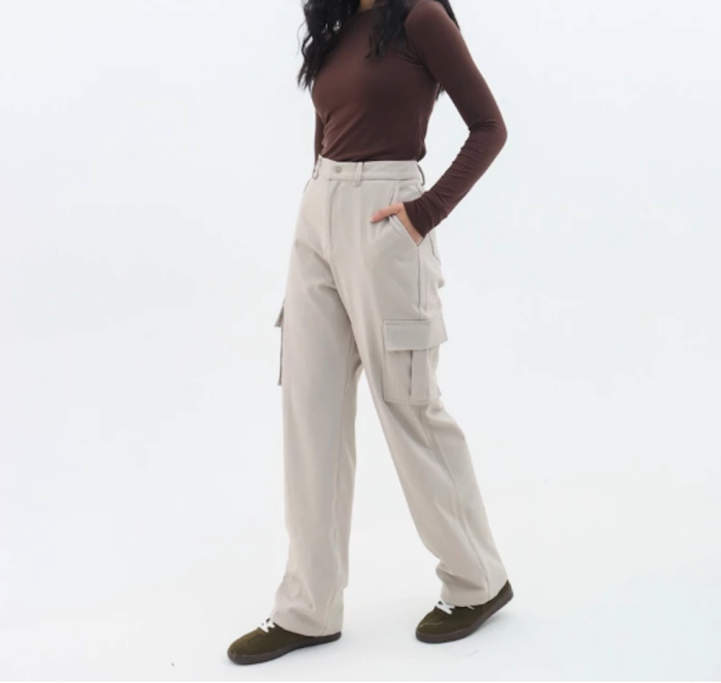 Loony Cargo Highwaist Cream Pants 4