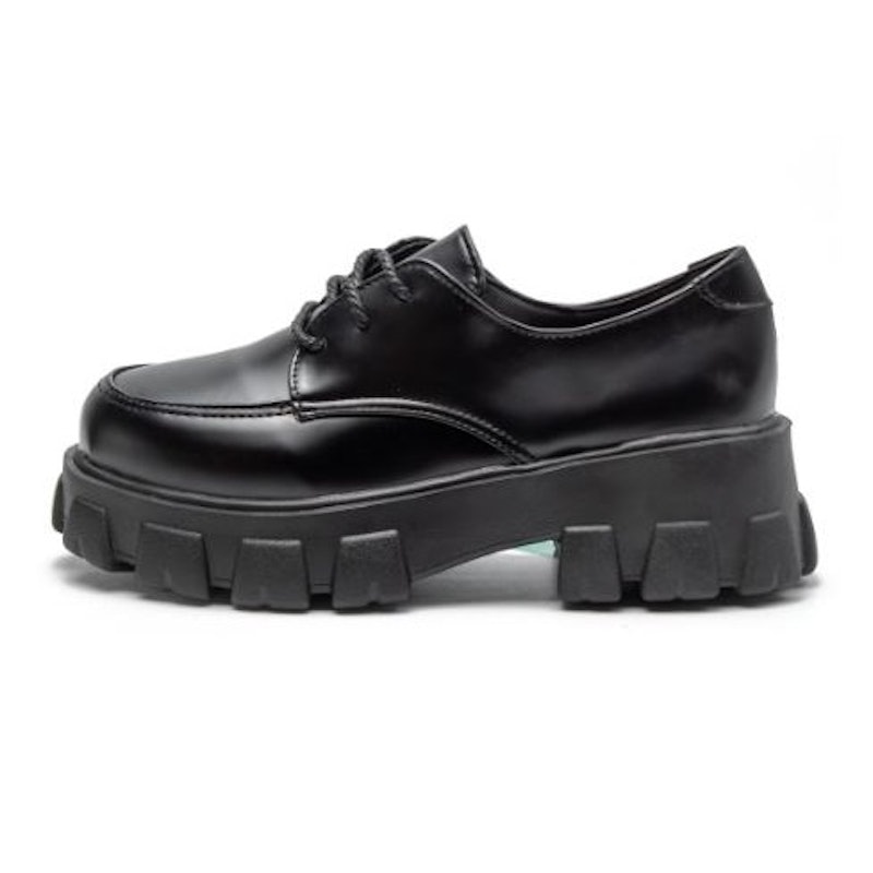 JustLook Saebyeok Woman Docmart 3