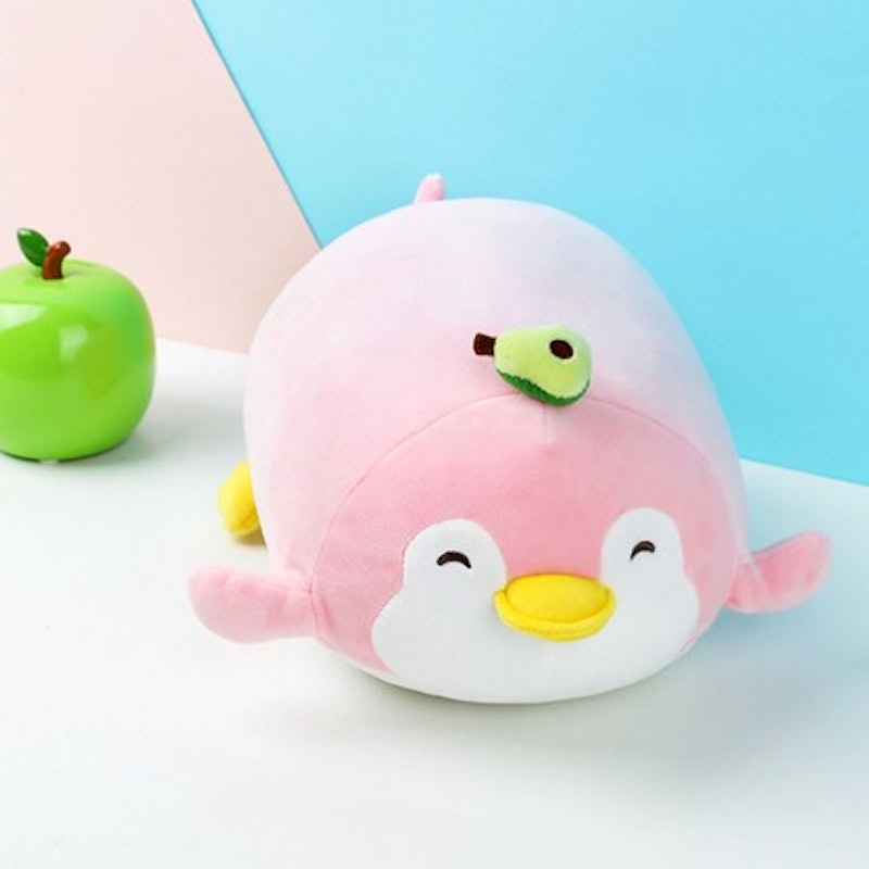 Miniso Boneka Penguin Tiduran Plush Toy 2