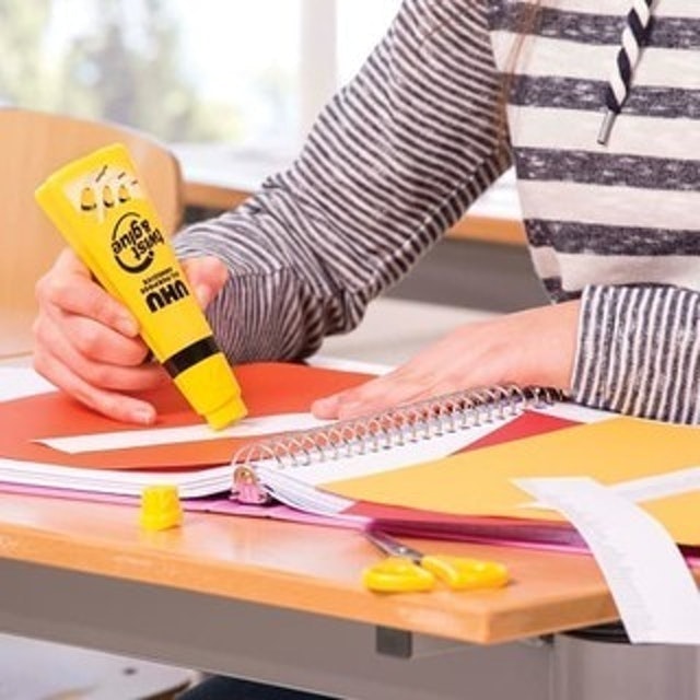 UHU All Purpose Adhesive Twist & Glue