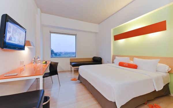 HARRIS Hotel Sentul City 2