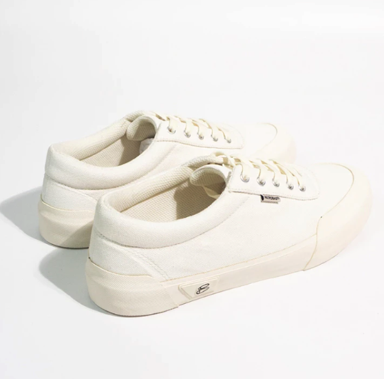 Famous Shoes Factory Patrobas Basic Off White Sneakers