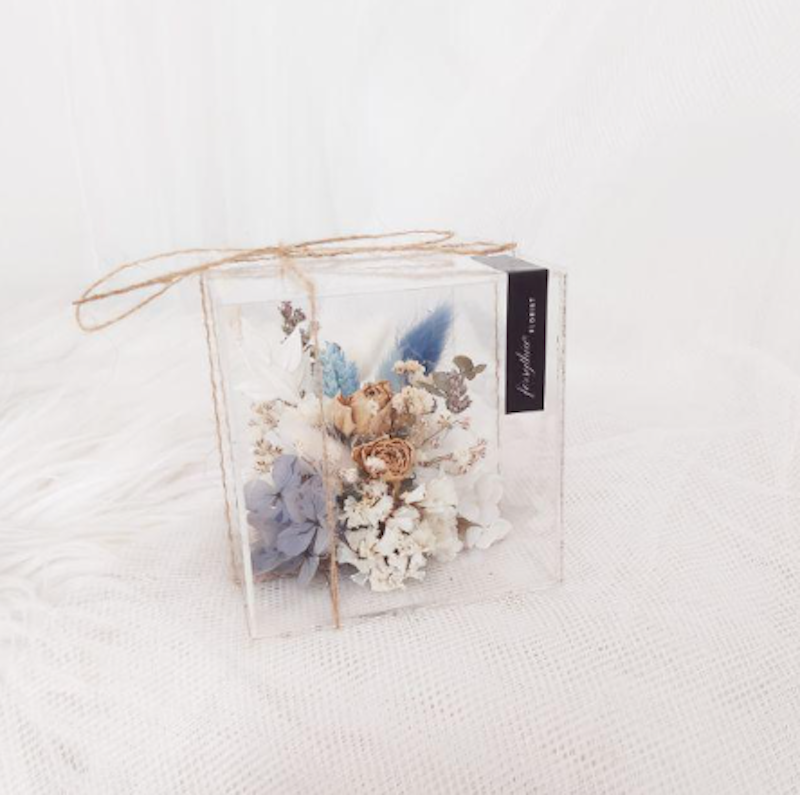 Dried Flower in Acrylic Box 2