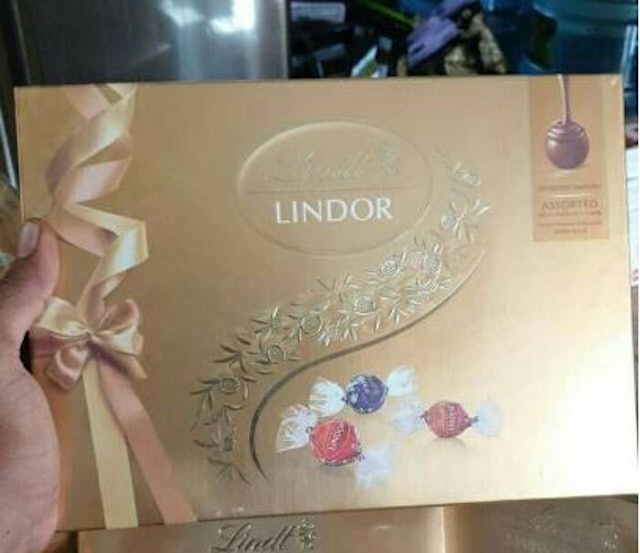 Lindt Lindor Assorted Gift Box 168g