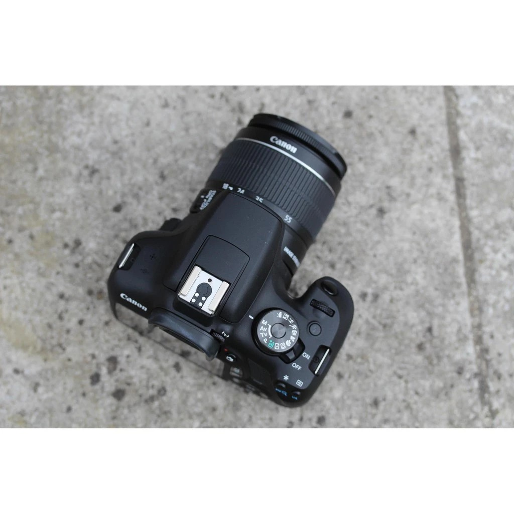 Canon EOS 2000D Kit EF-S 18-55mm f/3.5-5.6 III