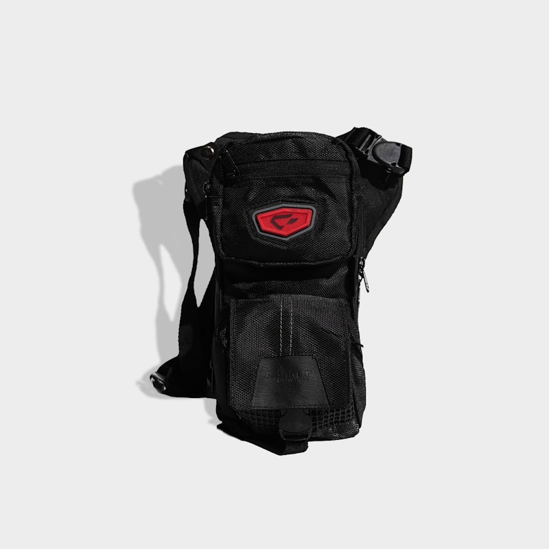 Flanker Hip Bag 2