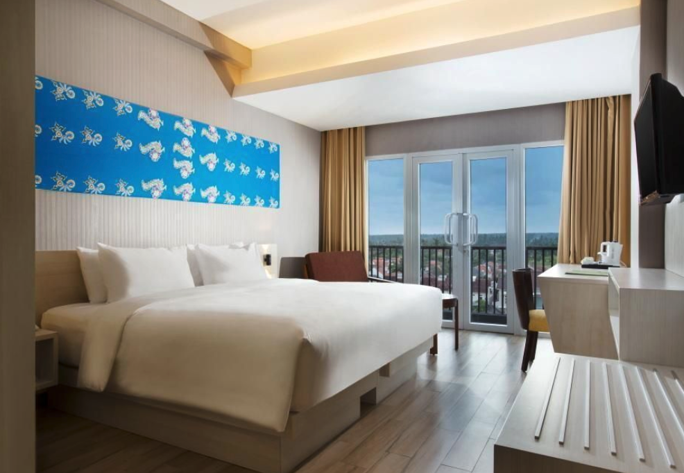  Hotel Santika Banyuwangi